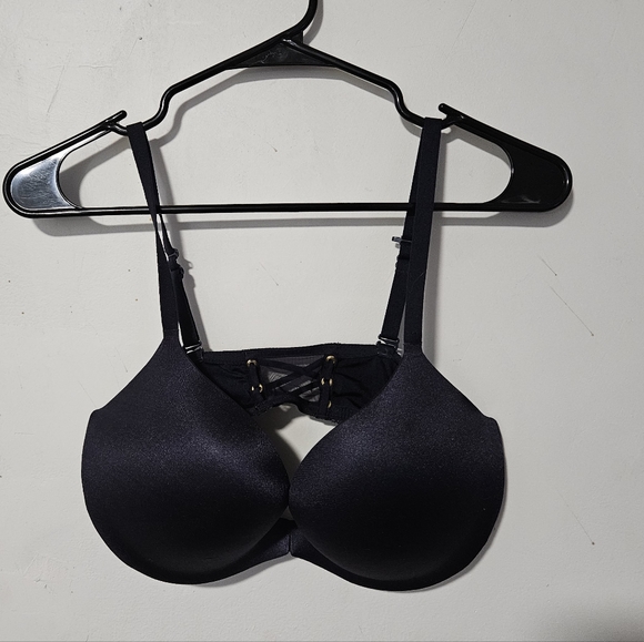La SENZA Body Kiss Plunge Bra 38C black lace w corset front close up2cups up2cup - Picture 7 of 14